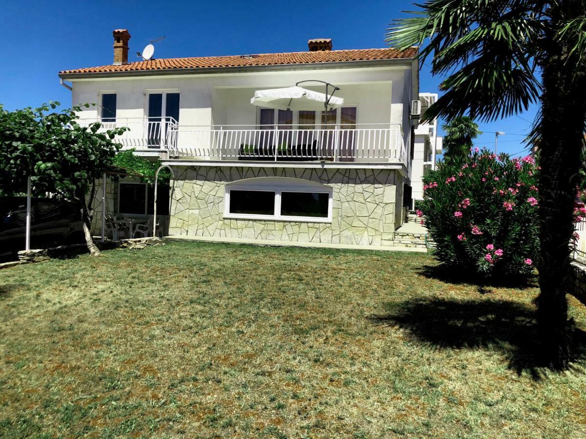 Apartments Roberta Novigrad Istria 外观 照片